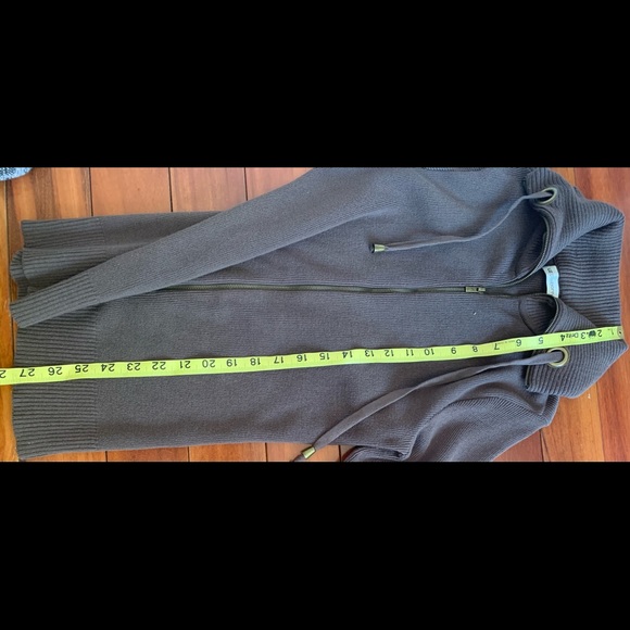 Liz Claiborne brown cardigan sweater in size Small - Picture 12 of 16